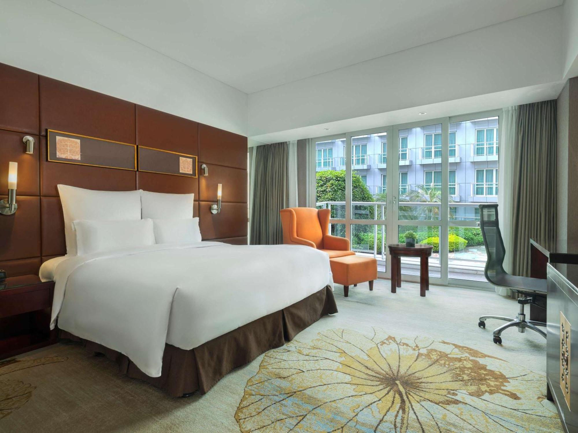 Pullman Guangzhou Baiyun Airport - Free Shuttle Bus & Official Registration Agency During Canton Fair Екстер'єр фото