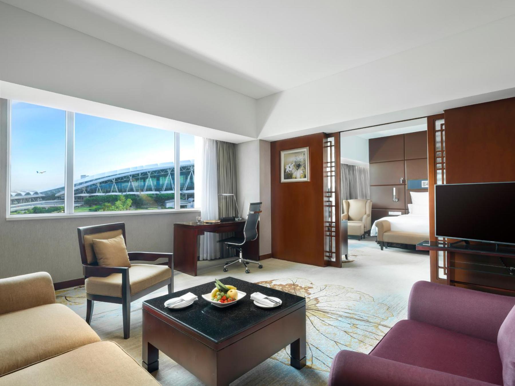 Pullman Guangzhou Baiyun Airport - Free Shuttle Bus & Official Registration Agency During Canton Fair Екстер'єр фото